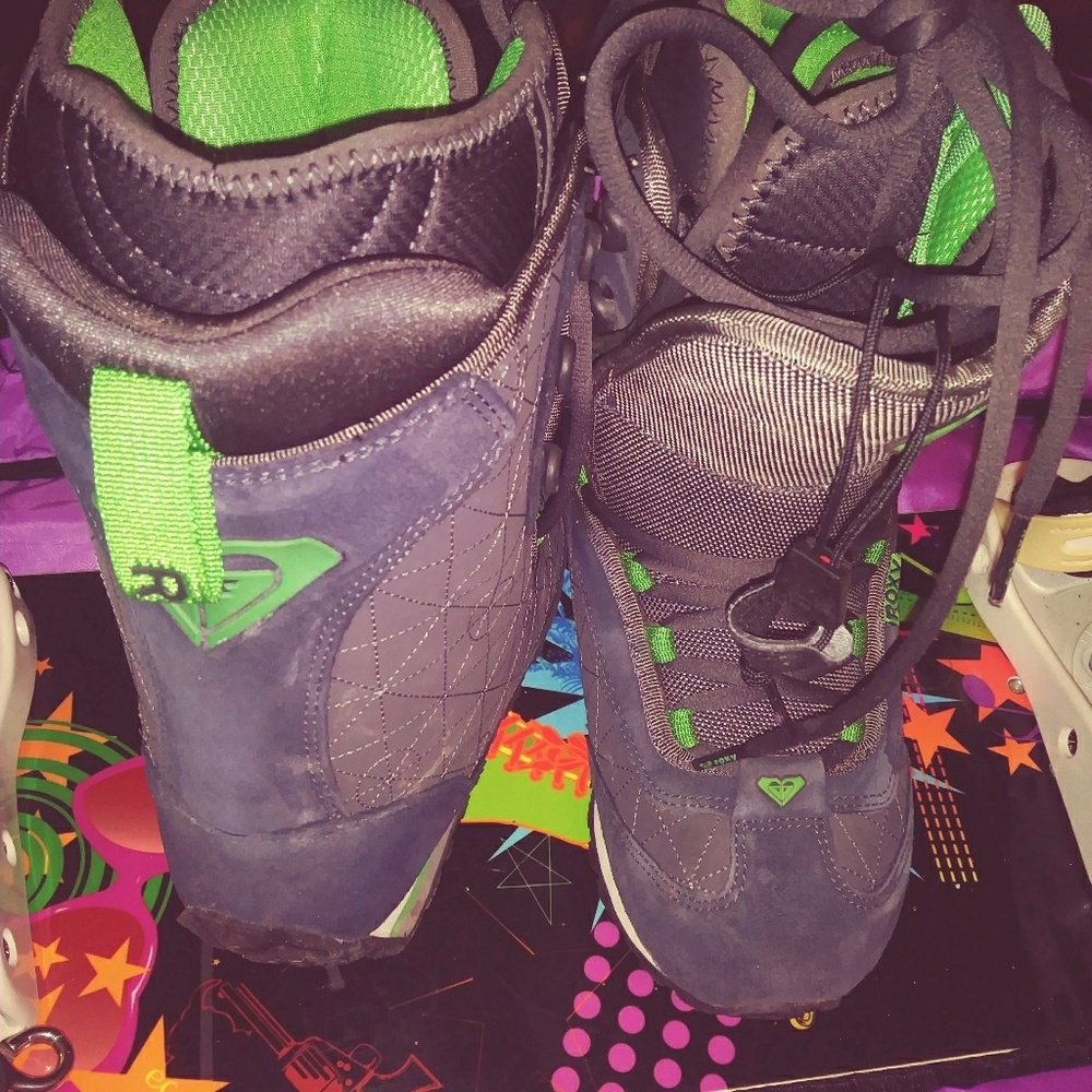 Roxy Snowboarding Boots Size 6.5